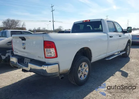 2024 Ram 2500 Big Horn 4X4 8' Box from USA, damaged, VIN 3C6UR5JL4RG340104